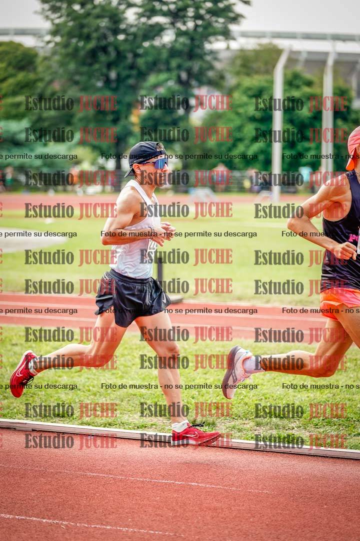 Fotos de los 3000 m llanos de varones