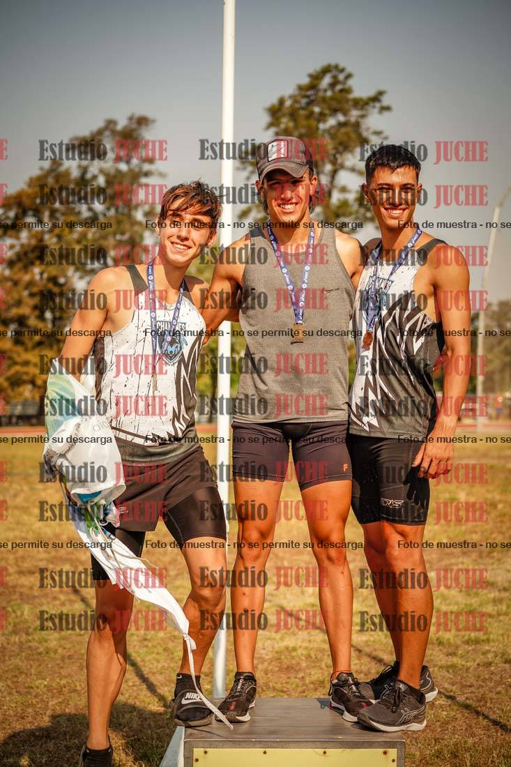 Fotos de algunos podios y extras del torneo