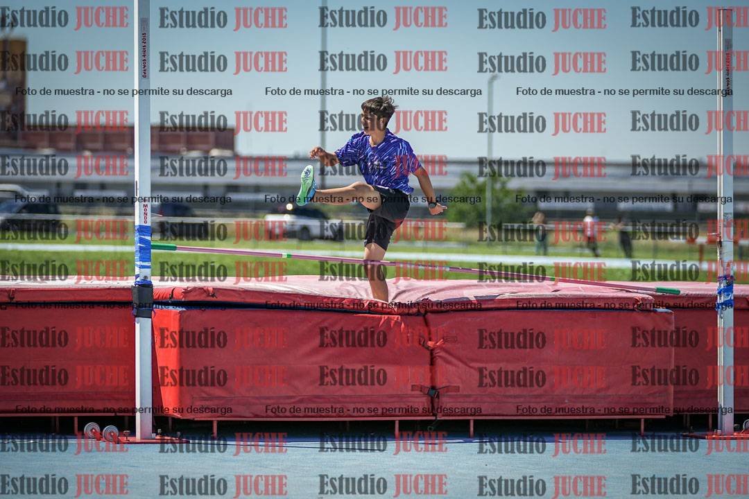 Fotos del salto en alto de varones - U14