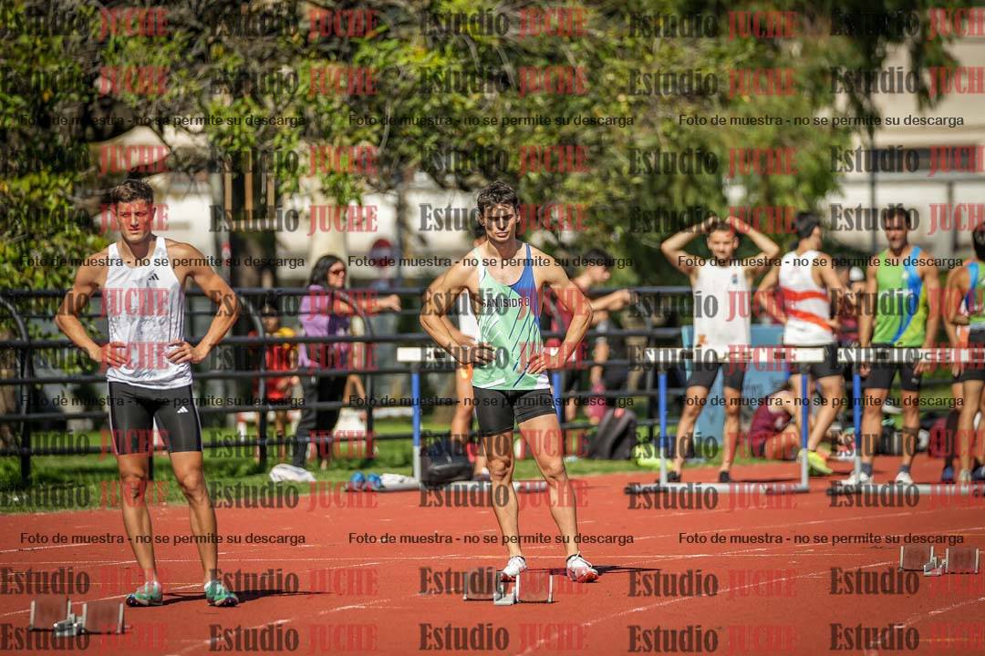 Fotos de los 200 m llanos de varones