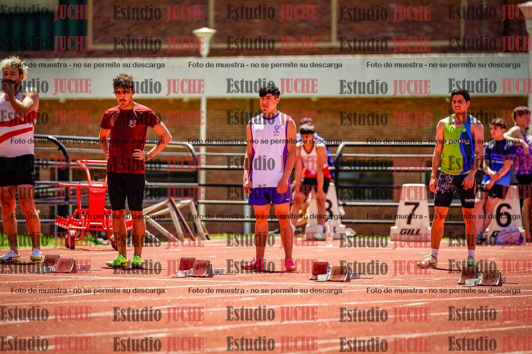 Fotos de los 100 m llanos de varones