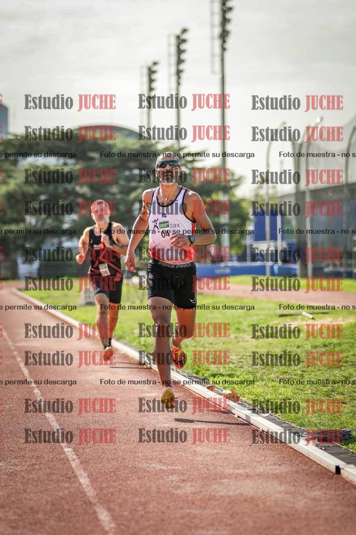 Fotos de los 800 m llanos de varones