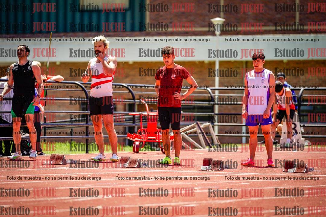 Fotos de los 100 m llanos de varones