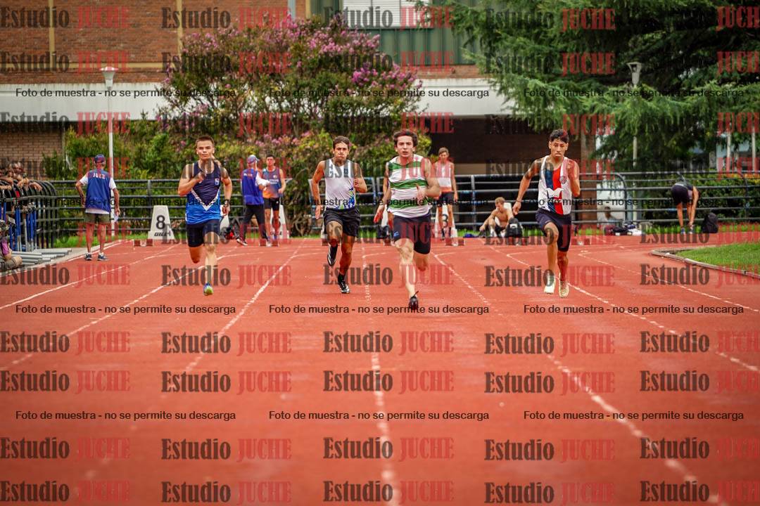 Fotos de los 100 m llanos de varones
