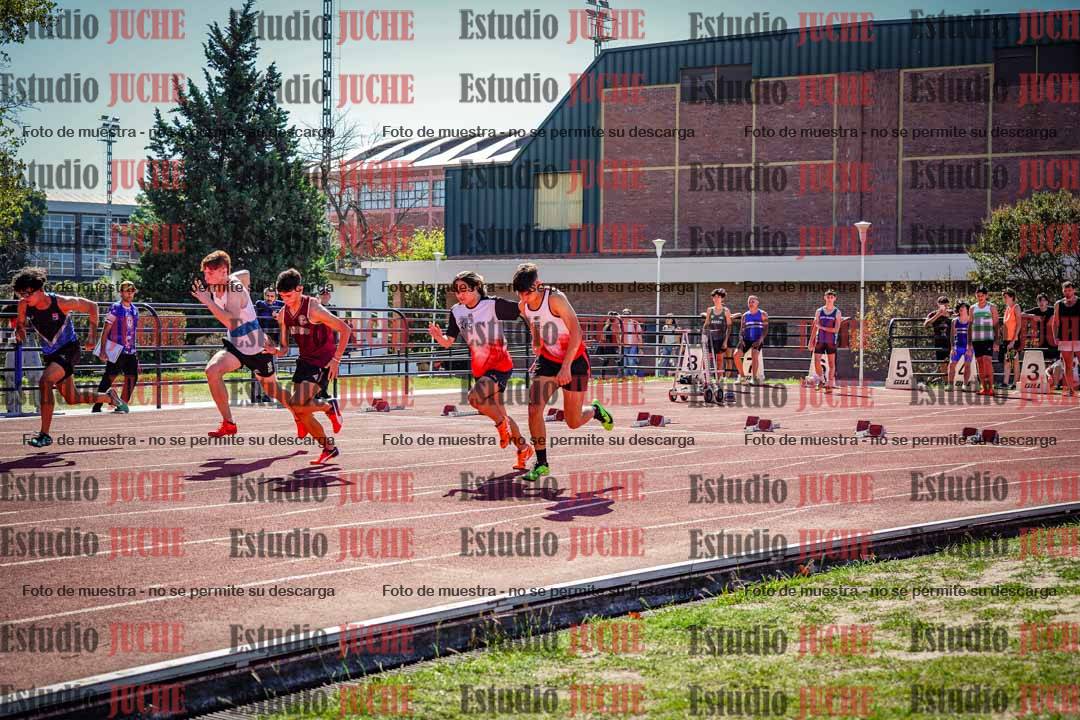 Fotos de los 100 m llanos de varones