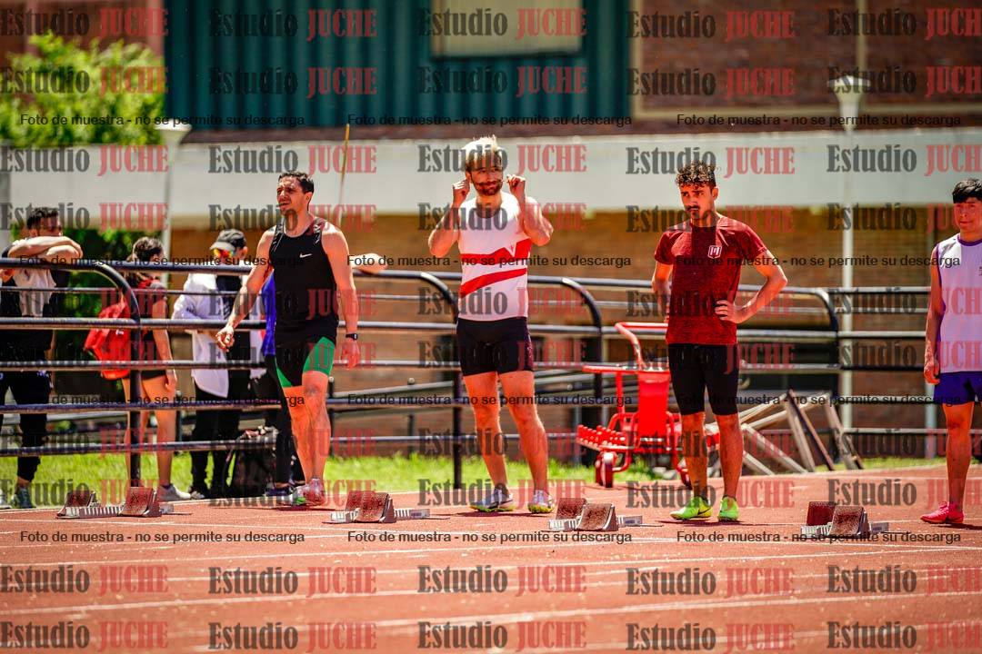 Fotos de los 100 m llanos de varones
