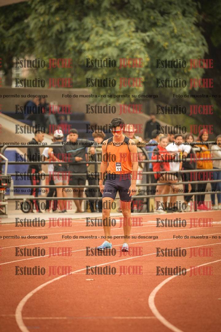 Fotos de los 800 m llanos de varones
