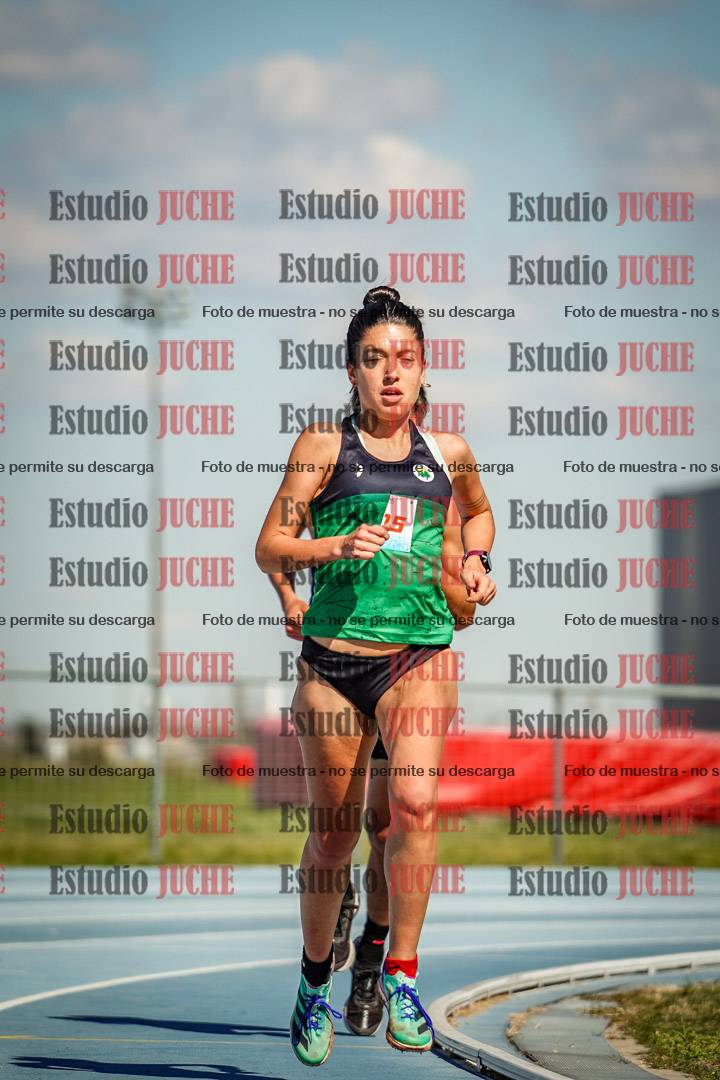 Fotos de los 5000 m llanos de mujeres y varones