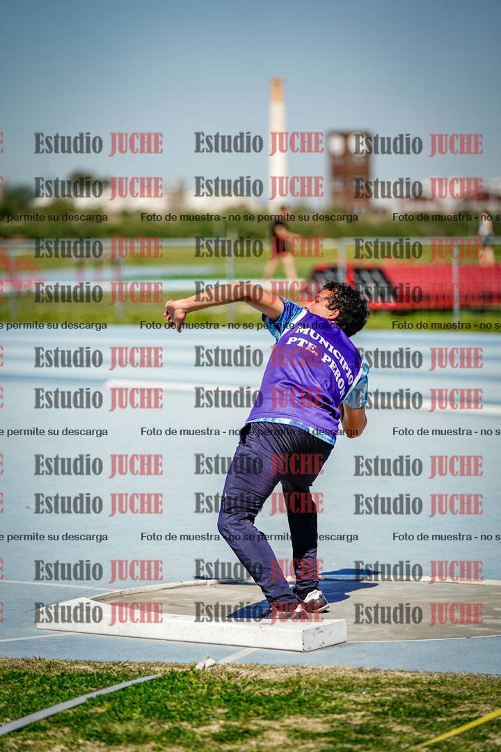 Fotos del lanzamiento de bala de varones