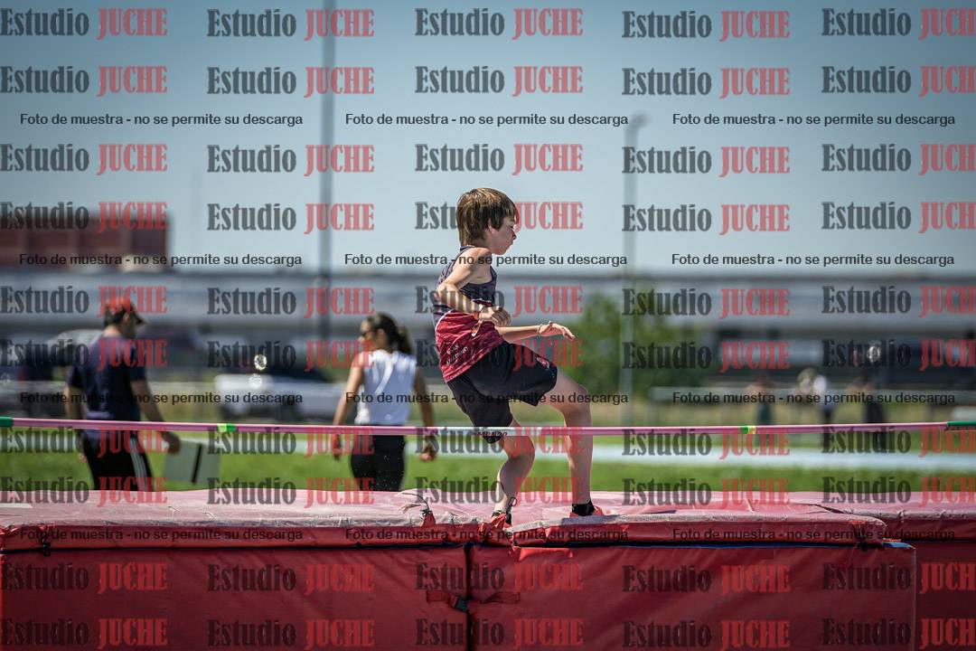 Fotos del salto en alto de varones - U14