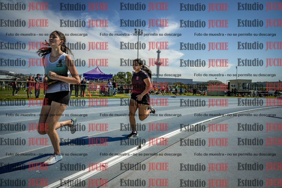 Fotos de los 800 m llanos de mujeres - heptatlón 7