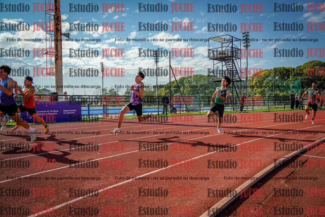 Fotos de los 200 m llanos de varones