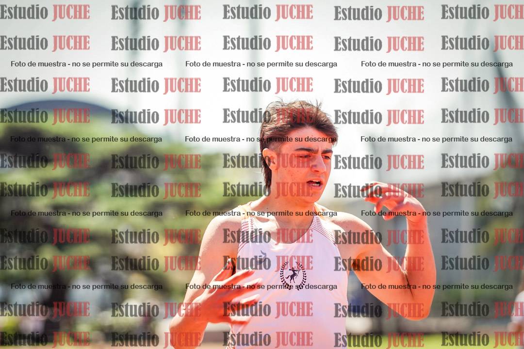 Fotos de los 200 m llanos de varones