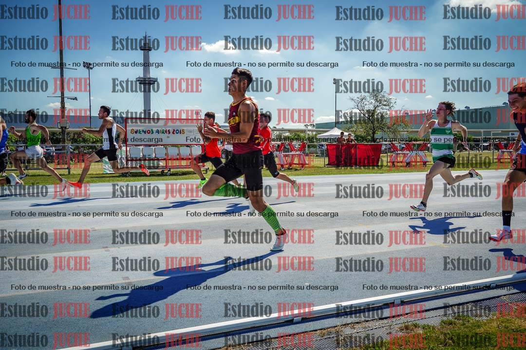 Fotos de los 100 m llanos de varones