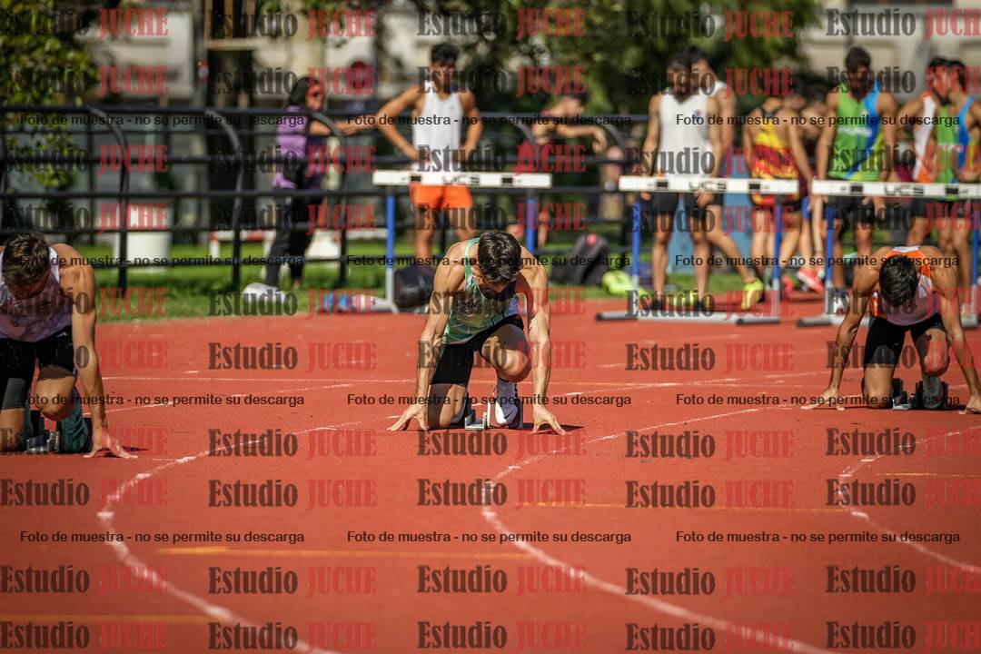 Fotos de los 200 m llanos de varones