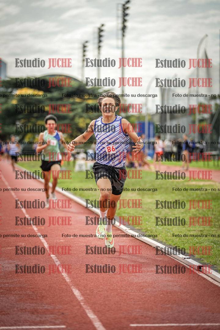Fotos de los 600 m llanos de varones