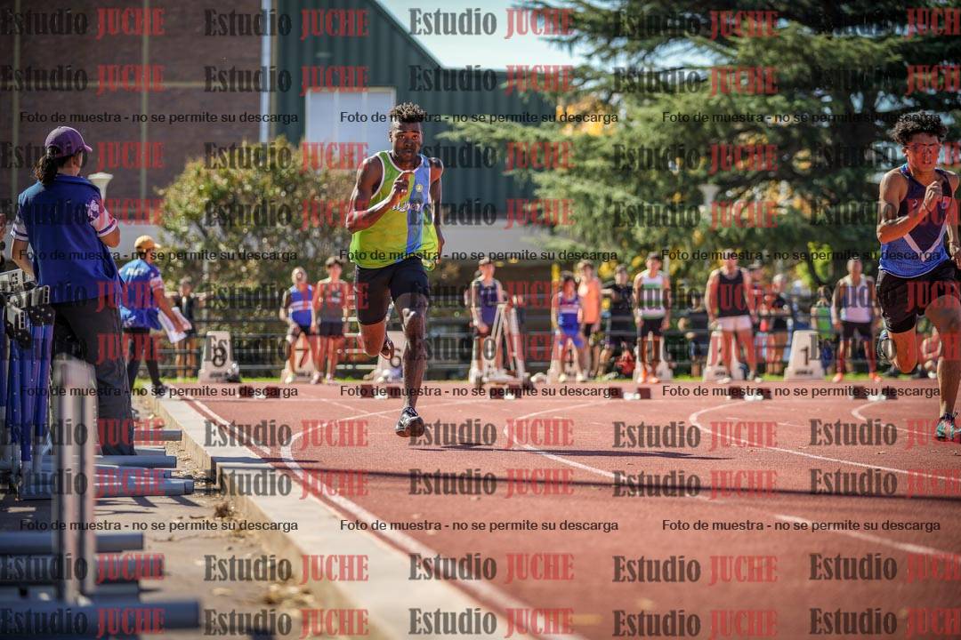 Fotos de los 100 m llanos de varones