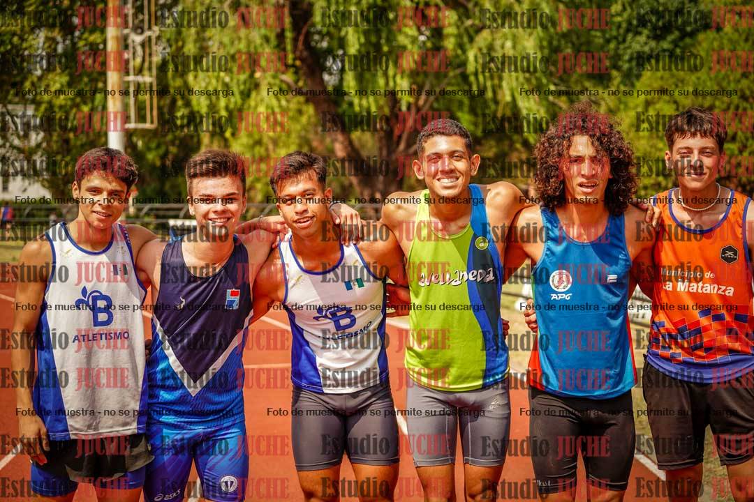 Fotos de algunos podios y extras del torneo