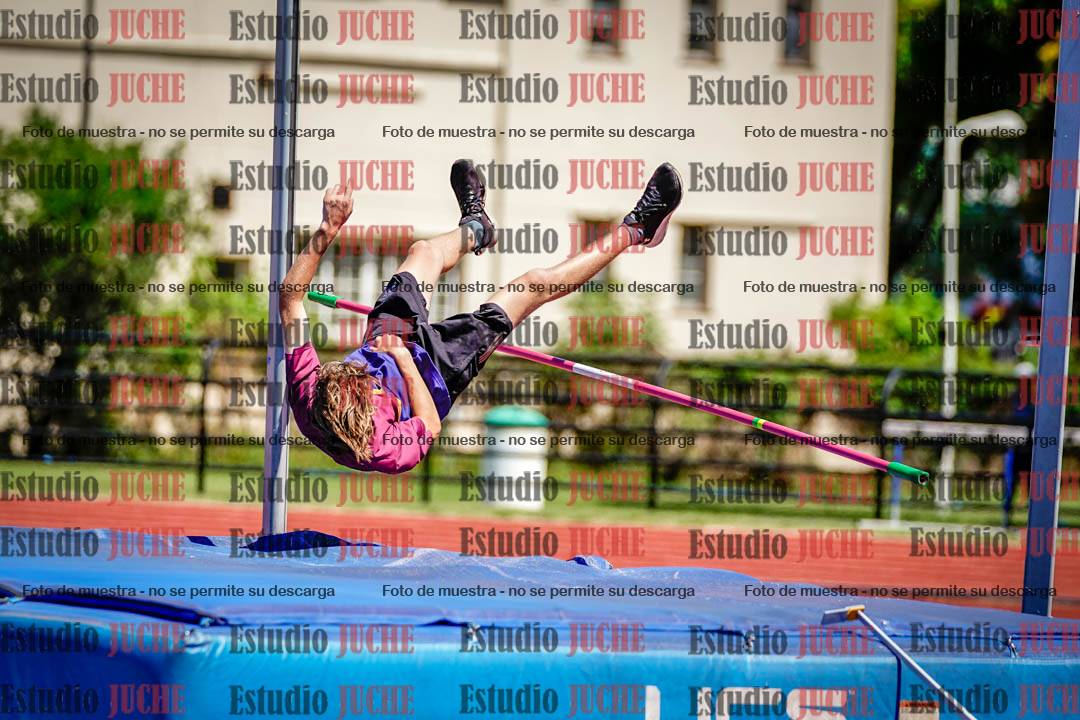 Fotos del salto en alto de varones