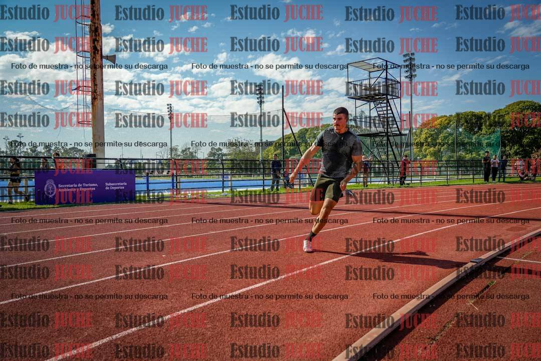 Fotos de los 200 m llanos de varones