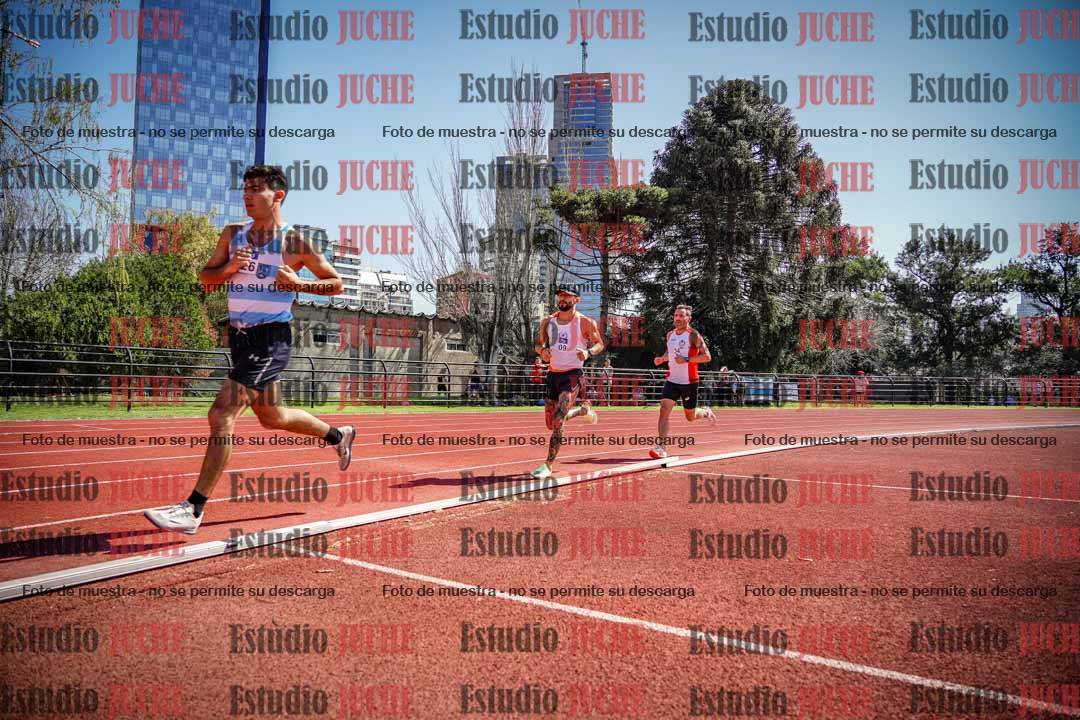 Fotos de los 1500 m llanos de varones