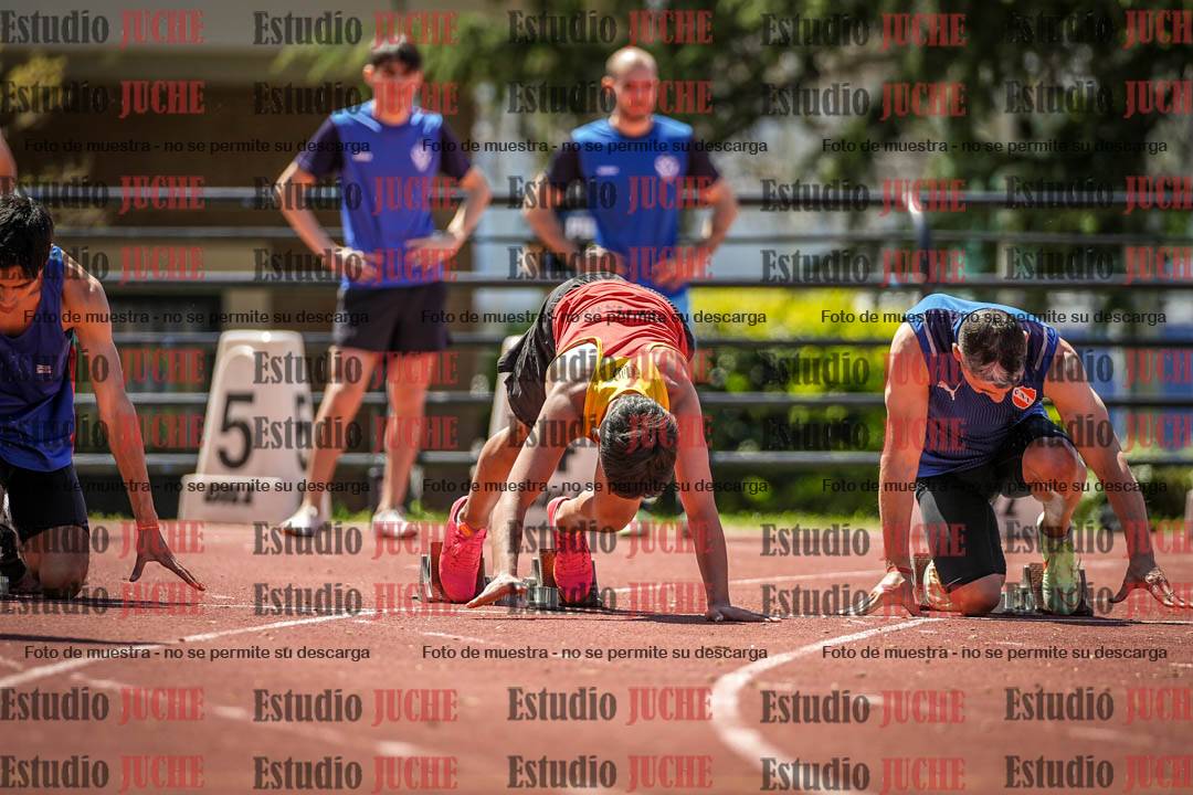 Fotos de los 100 m llanos de varones
