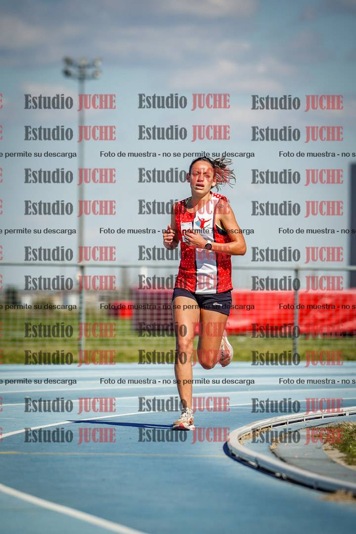 Fotos de los 5000 m llanos de mujeres y varones