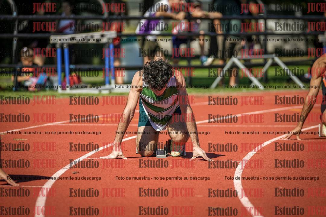 Fotos de los 200 m llanos de varones