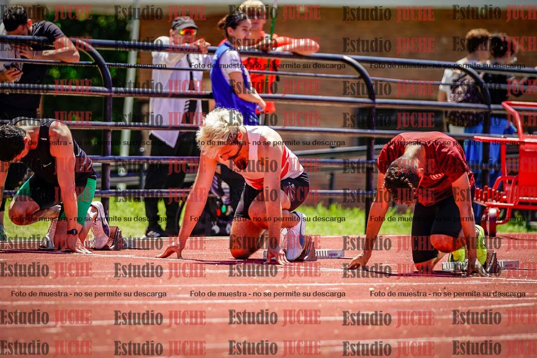 Fotos de los 100 m llanos de varones