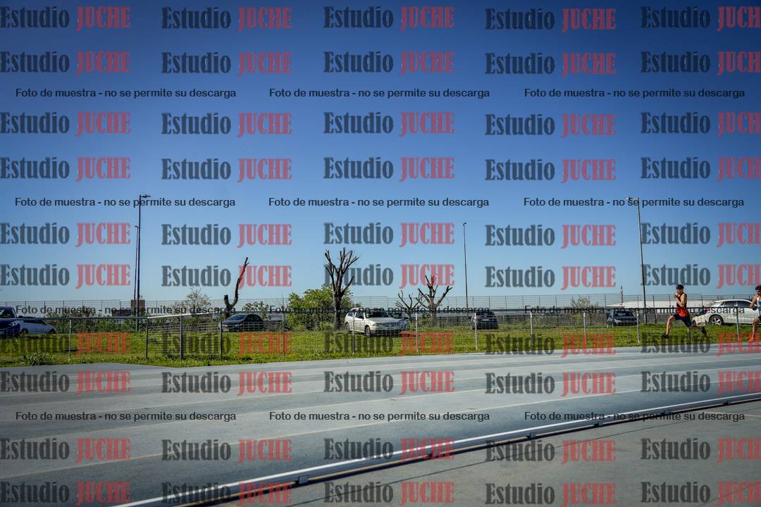 Fotos de los 200 m llanos de varones