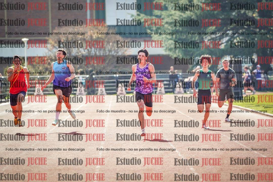 Fotos de los 200 m llanos de varones