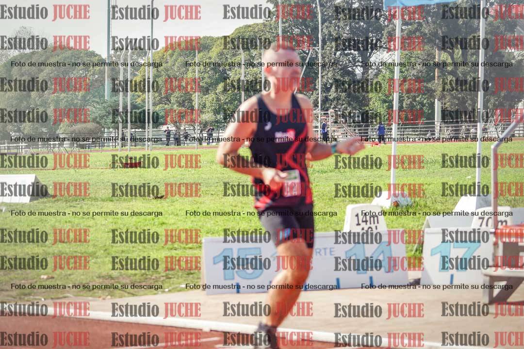 Fotos de los 800 m llanos de varones