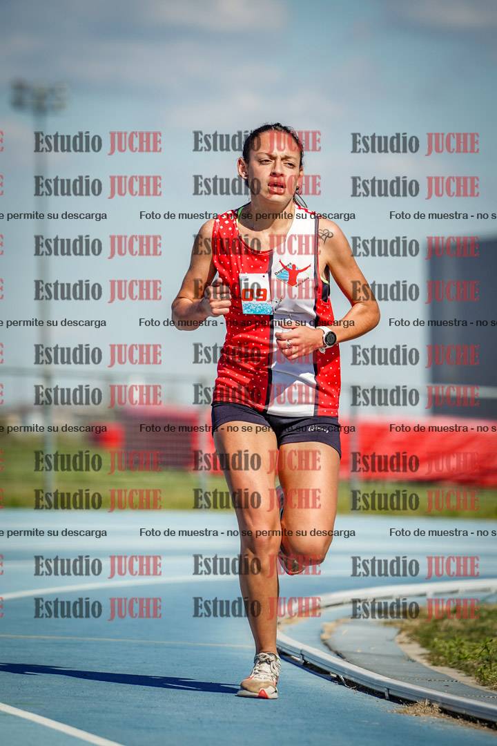 Fotos de los 5000 m llanos de mujeres y varones