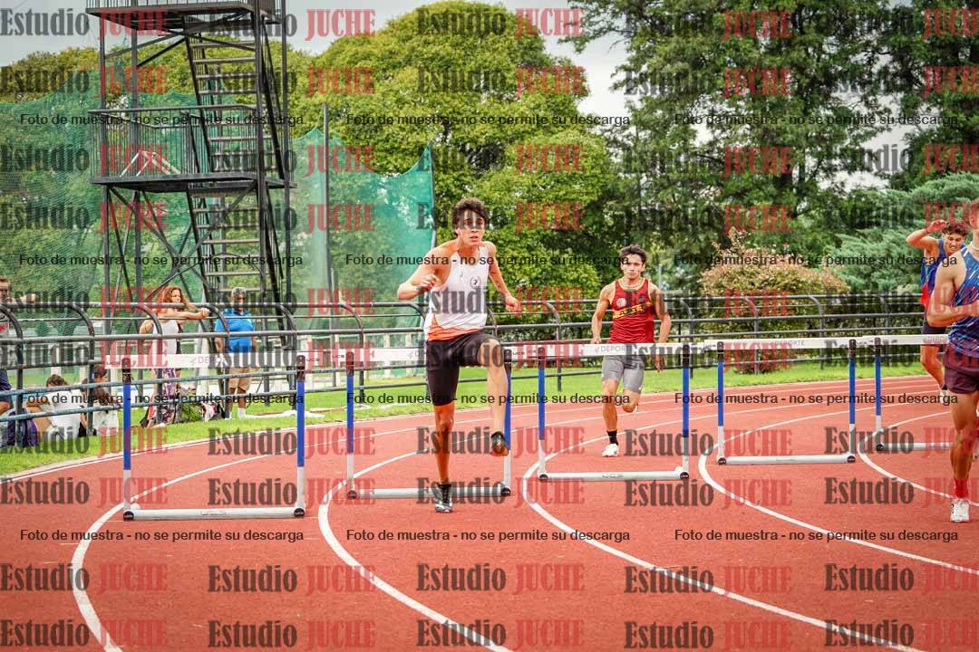 Fotos de los 400 m con vallas de varones