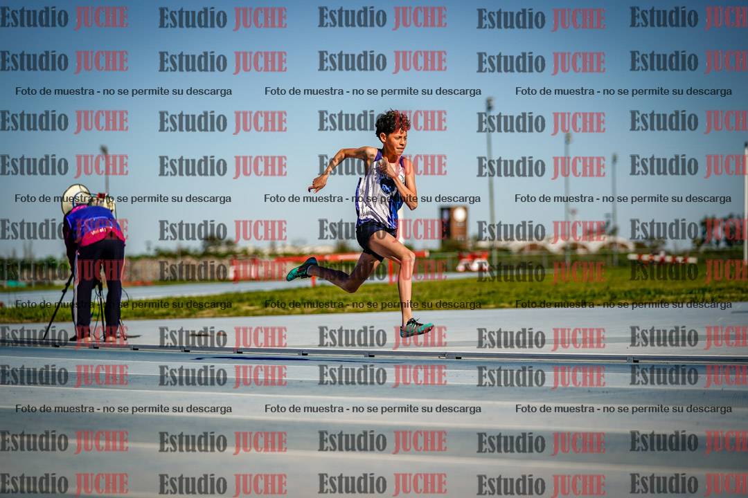 Fotos de los 200 m llanos de varones