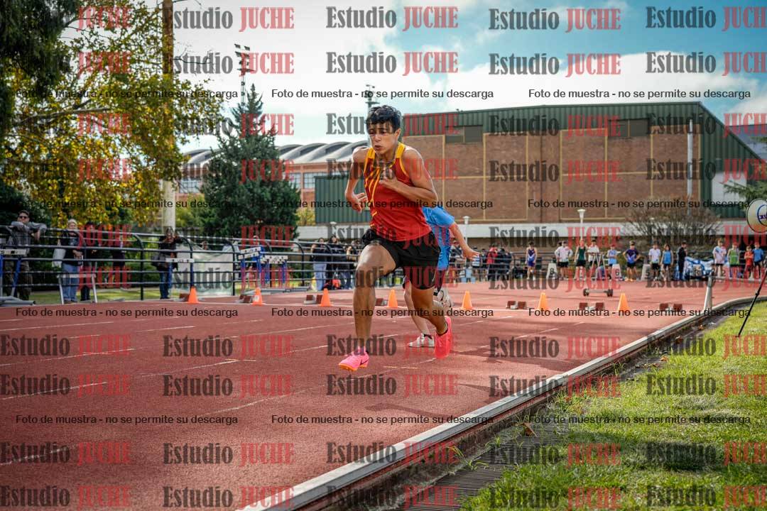 Fotos de los 80 m llanos de varones