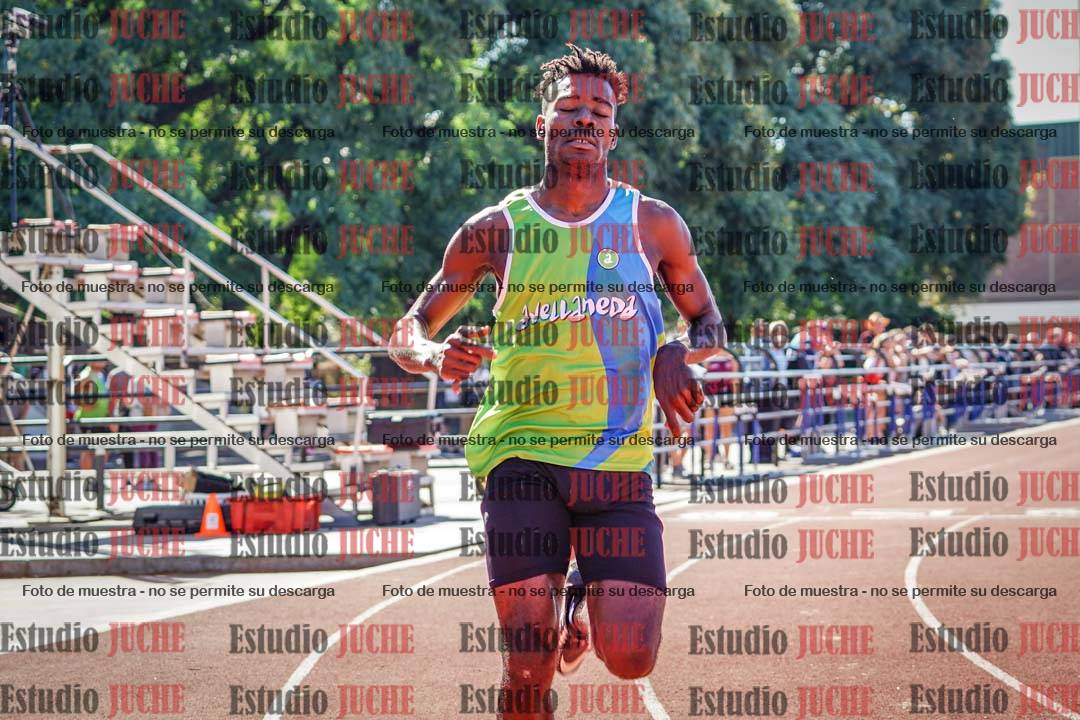 Fotos de los 100 m llanos de varones