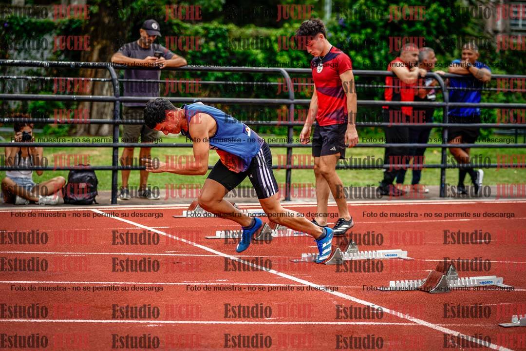 Fotos de los 100 m llanos de varones
