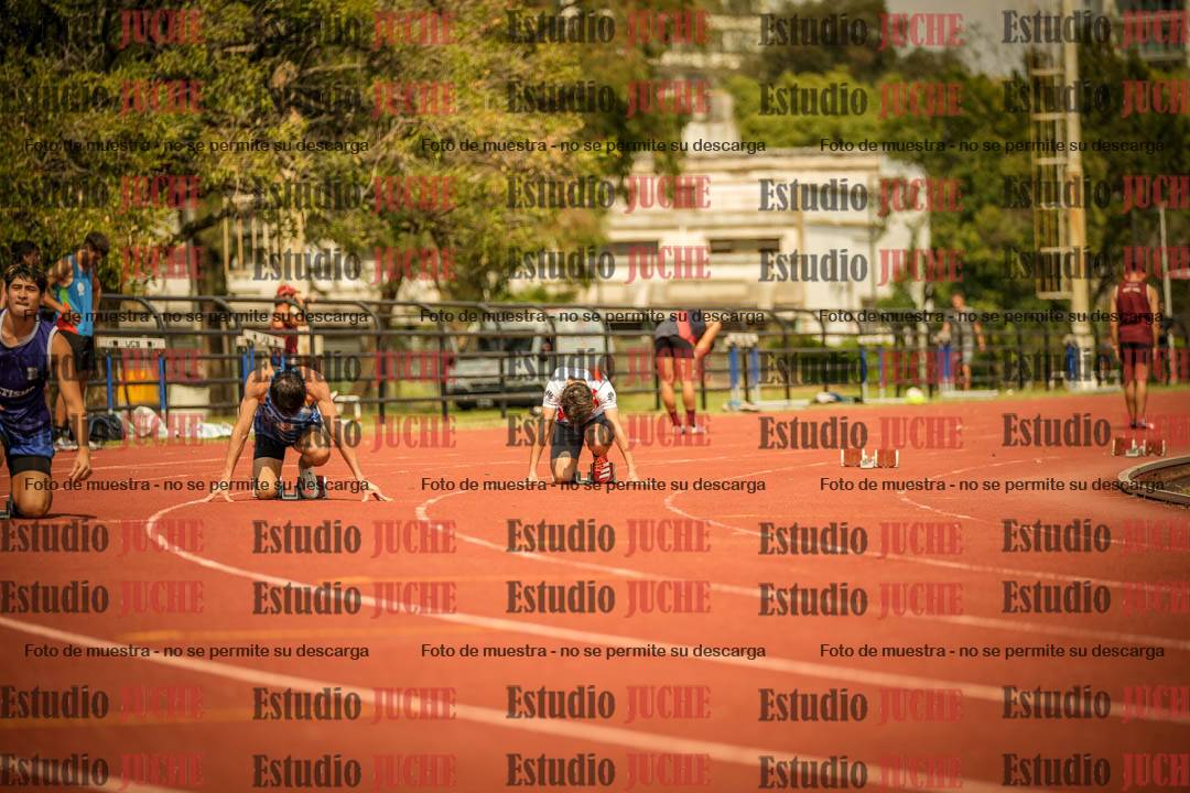 Fotos de los 200 m llanos de varones