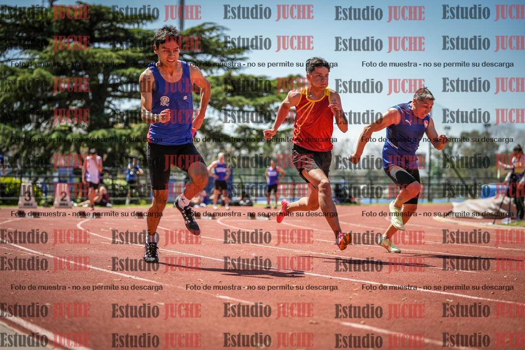 Fotos de los 100 m llanos de varones