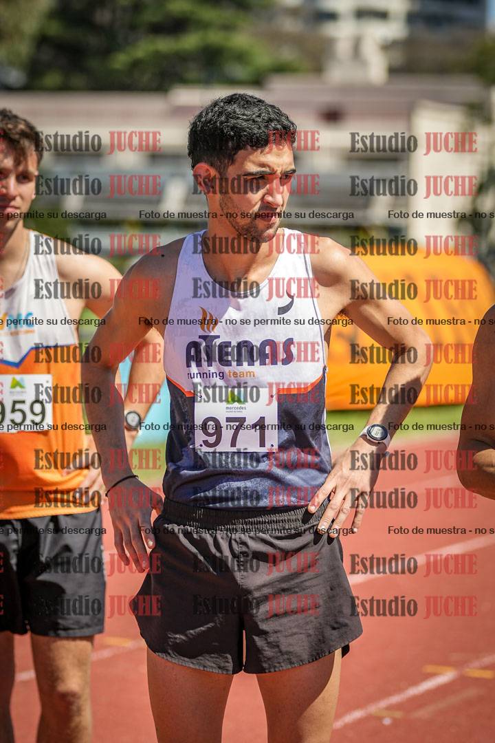 Fotos de los 3000 m con obstáculos de varones