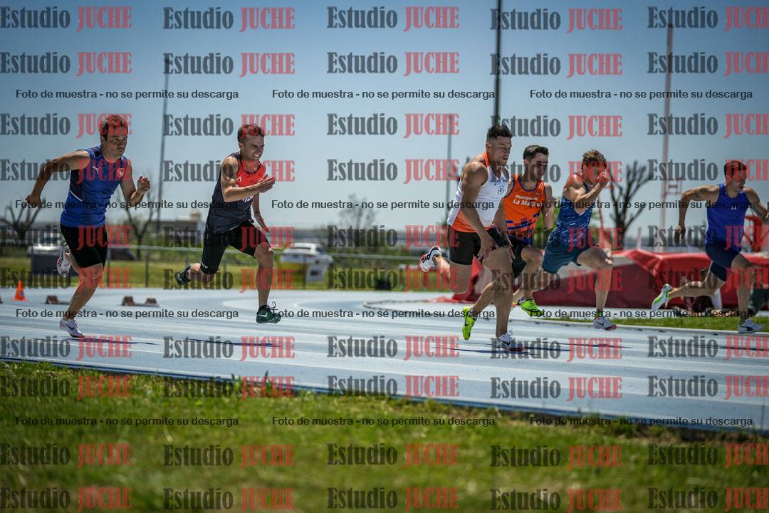 Fotos de los 100 m llanos de varones