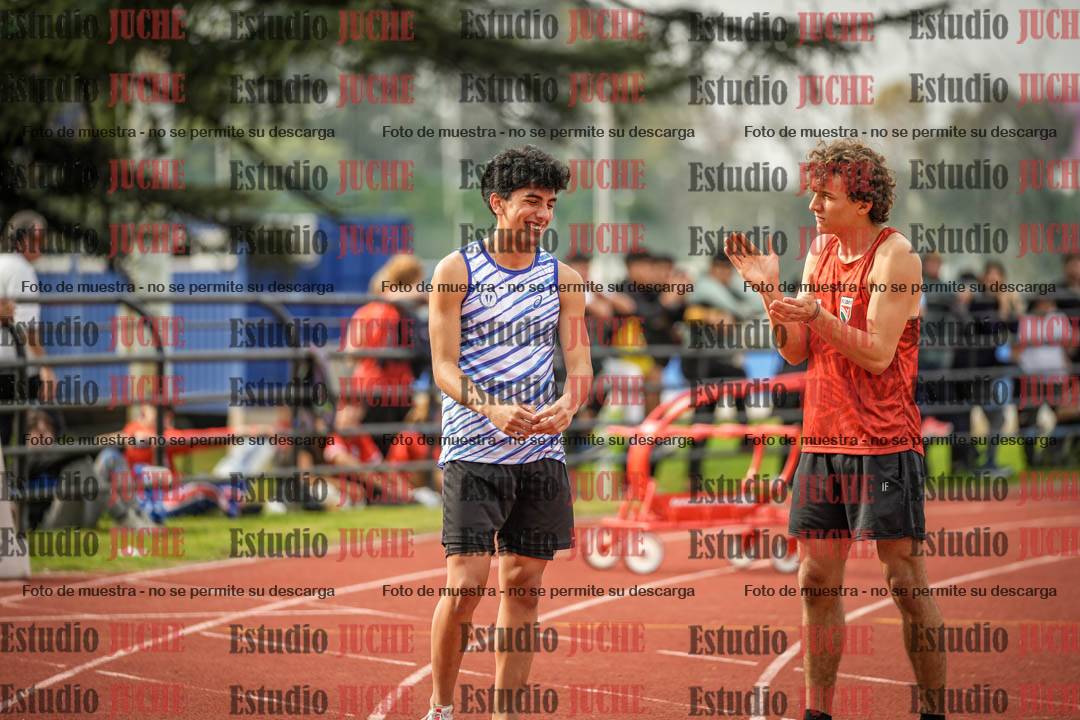 Fotos de los 100 m llanos de varones - decatlón 1