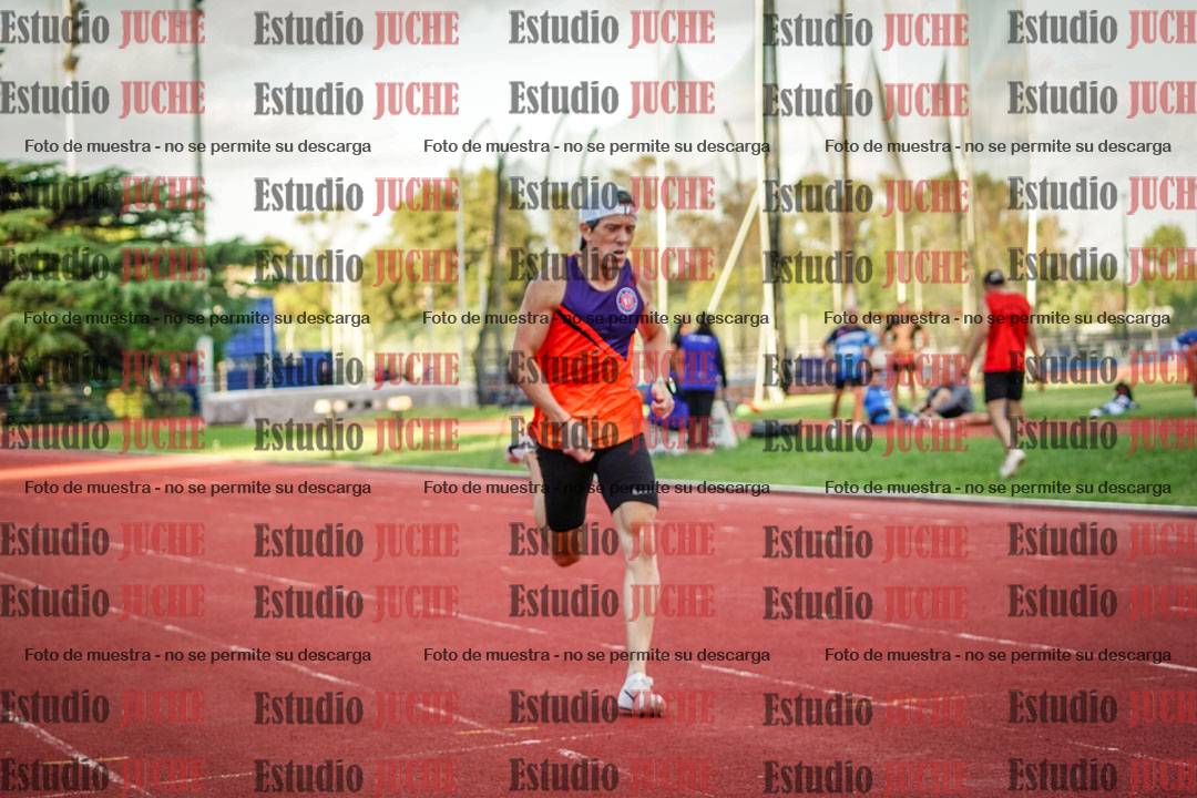 Fotos de los 400 m llanos de varones