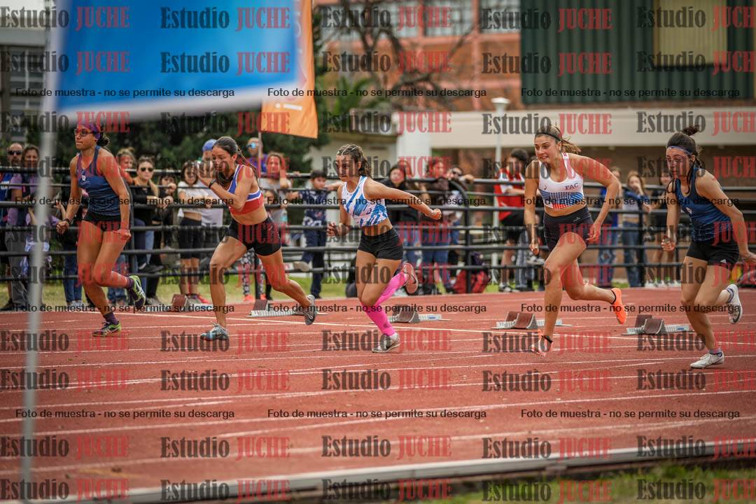 Fotos de los 100 m con vallas de mujeres - heptatlón 1