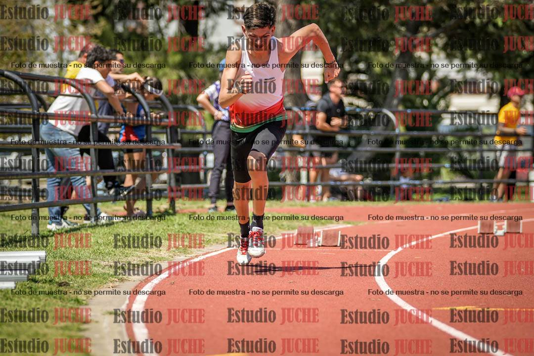 Fotos de los 200 m llanos de varones