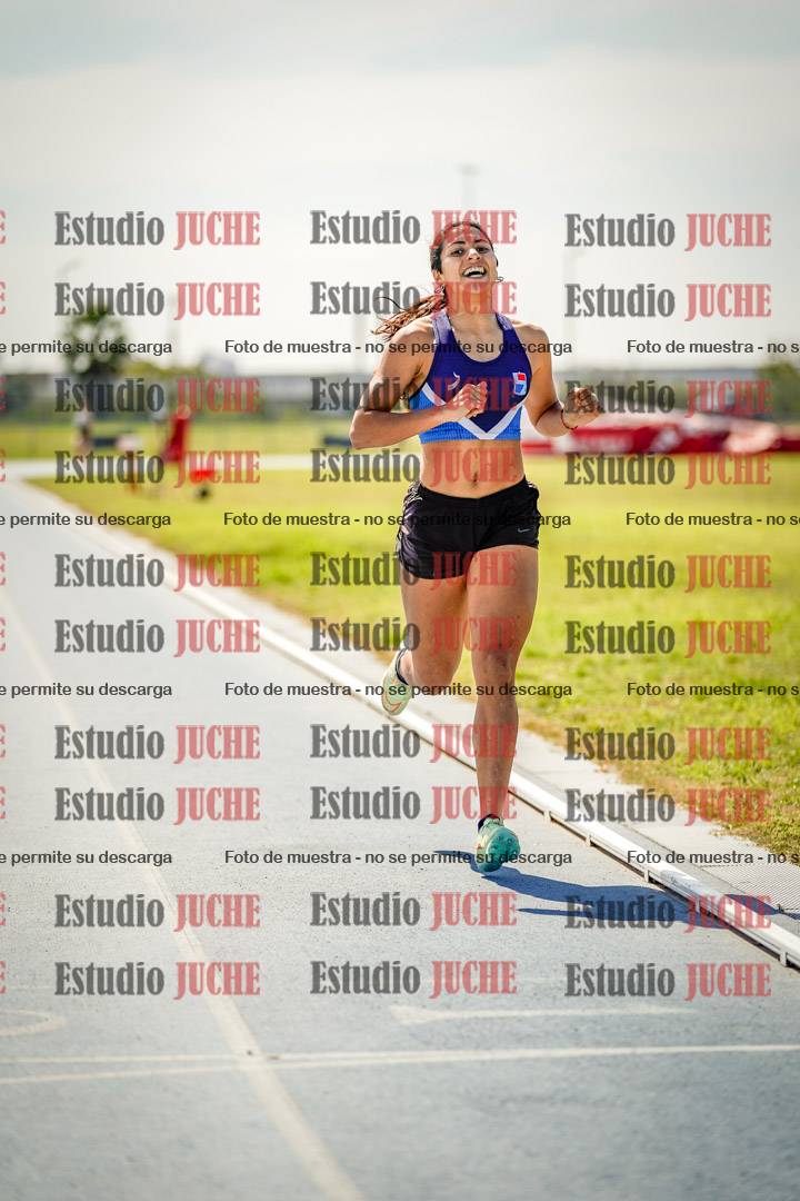 Fotos de los 800 m llanos de mujeres - heptatlón 7