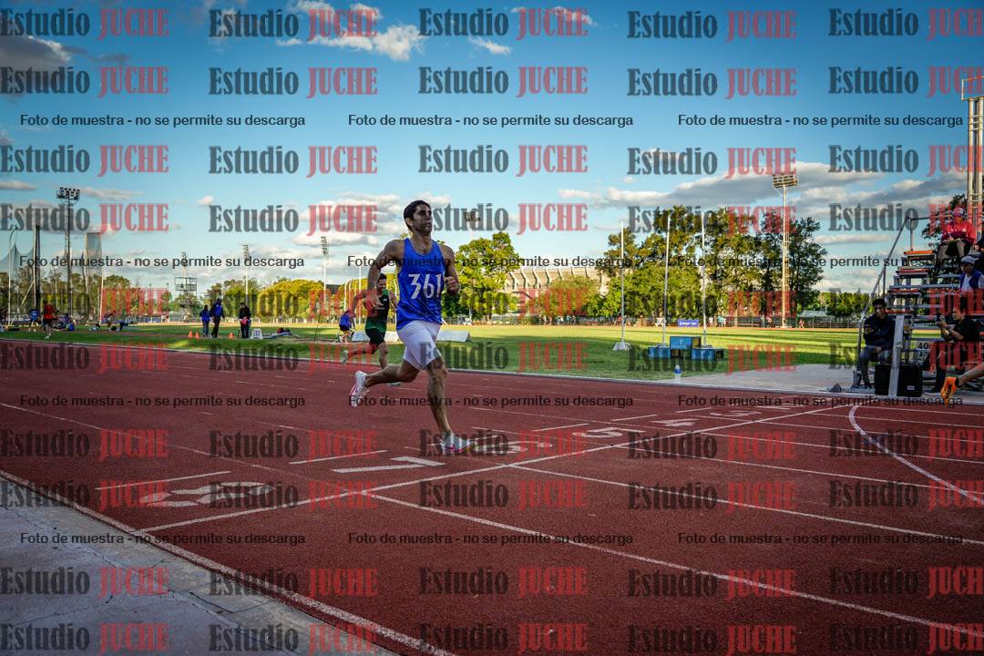 Fotos de los 400 m llanos de varones