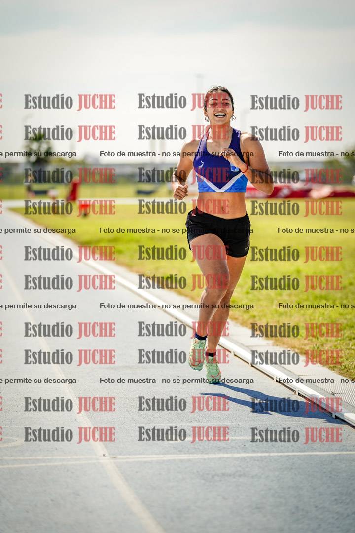 Fotos de los 800 m llanos de mujeres - heptatlón 7