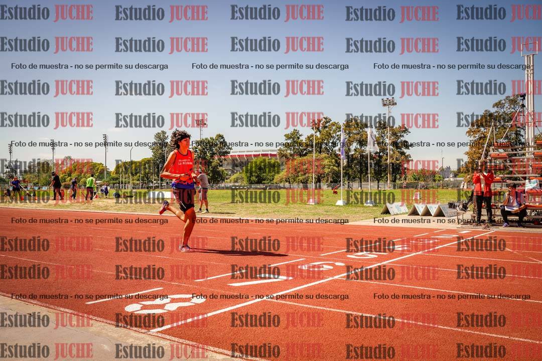 Fotos de los 400 m llanos de varones